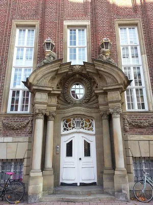 Denkmalschutzimmobilien – Strafrechtliche Normen und rechtliche Vorgaben Bild: Denkmalschutzimmobilien – Strafrechtliche Normen und rechtliche Vorgaben