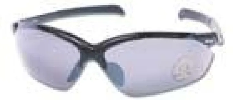 Bild: Tage sind unterschiedlich hell – die optimale Sonnenbrille auch