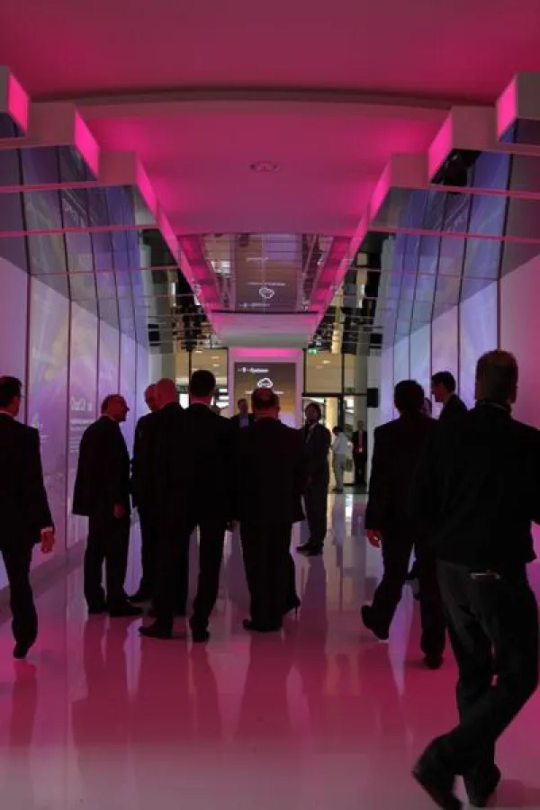 Der Cloud-Tunnel im Einsatz: Am 15.02.2012 im Berliner Hotel Estrel.