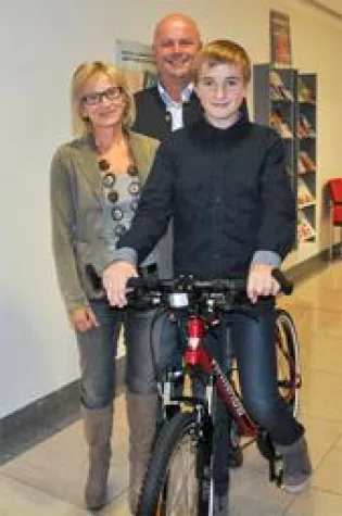 Bild: Sportlich unterwegs mit der Kunststofflehre