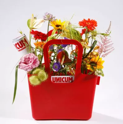 Bild: UNICUM setzt auf Blumen im Direktmarketing