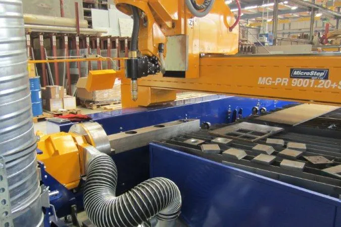 Bild: Anlage der MG Reihe von MicroStep bei KASAG in Lagnau (CH)