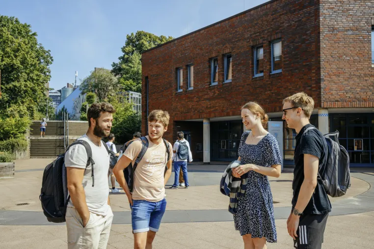 Bild: CHE-Masterranking 2025 – Durchweg gute Studienbedingungen an der TU Hamburg