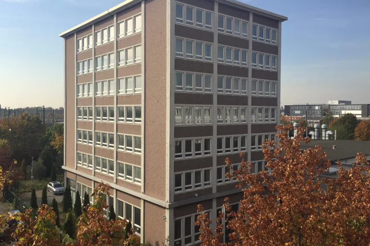 Bild: Düsseldorf: GREYFIELD Gruppe erwirbt über AENGEVELT Bürogebäude mit 2.500 m²