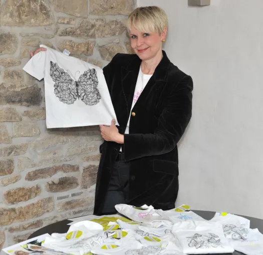 Bild: sunshine&roses verzaubert mit Life-Style-Shirts "made in germany" den Markt der D A CH Region