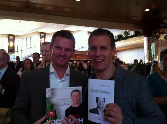 Bild: Autorentreffen beim Kölner Wissensforum