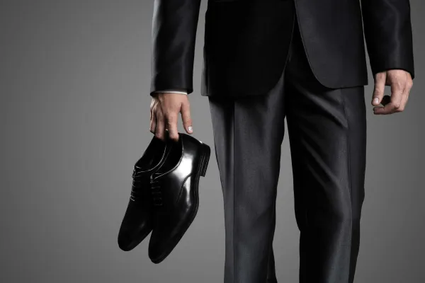 Bild: Hochwertige Schuhe in Größe 50 für Herren beim Unternehmen schuhplus bestellen