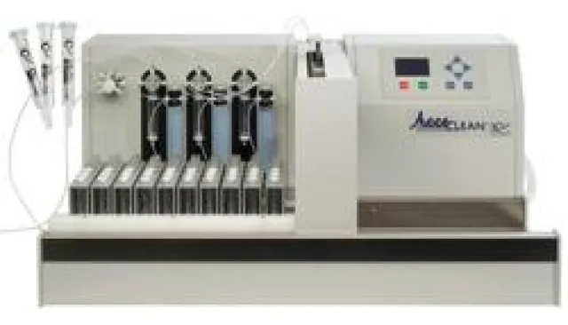 Bild: Parallelisierte Probenvorbereitung in der Mykotoxin-Analytik - Automatisches Bearbeiten von IAC Säulen