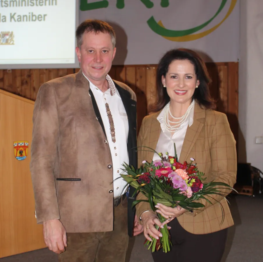 Staatsministerin Michaela Kaniber und LKP Vorsitzender Jürgen Dietrich (© Sonja Bachem, LKP )