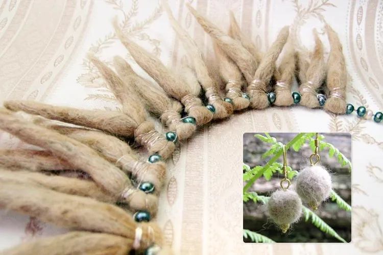 Bild: TIERKUNST - Schmuck aus Hundewolle/Hundehaar sowie Katzenwolle/Katzenhaar
