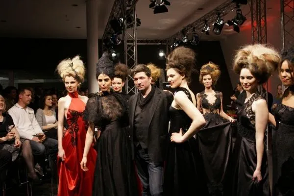 Designer Andreas Trommler sucht Gesicht für neue Frühjahrs- / Sommerkollektion Bild: Designer Andreas Trommler sucht Gesicht für neue Frühjahrs- / Sommerkollektion