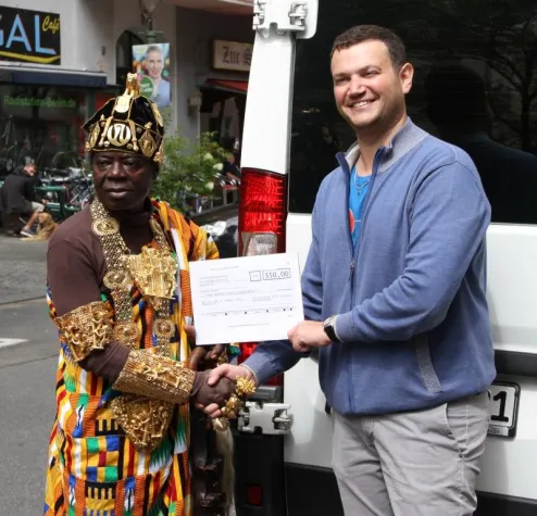 Ein neuer Optiker für Ghana Bild: Ein neuer Optiker für Ghana