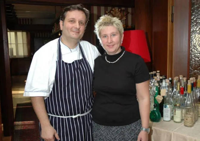 Bild: Begehrte Gastronomie-Auszeichnung des Aral-Schlemmeratlas 2011 geht nach Kernen