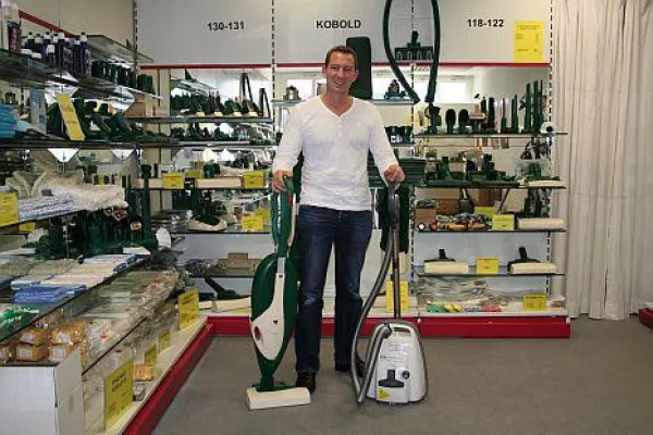 Bild: Staubsauger und Staubsaugerzubehör auf über 100 qm