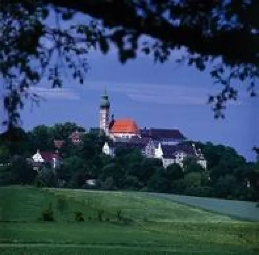 Bild: OBAMANIA - neuer politischer Messianismus? "Reden zw. Himmel u. Erde" 26. März 19 Uhr Ev. Akademie Tutzing