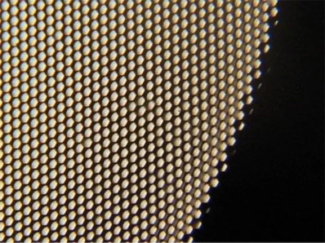 Bild: Jenoptik-Sparte Optische Systeme mit neuen Technologien zur Optatec 2012