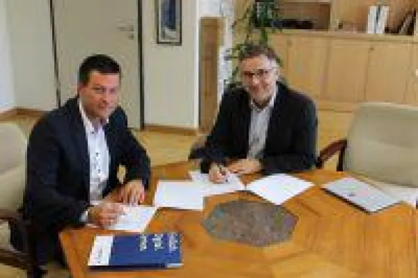 Ritzefeld-Gymnasium startet deutschlandweit einzigartiges Pilotprojekt Bild: Ritzefeld-Gymnasium startet deutschlandweit einzigartiges Pilotprojekt