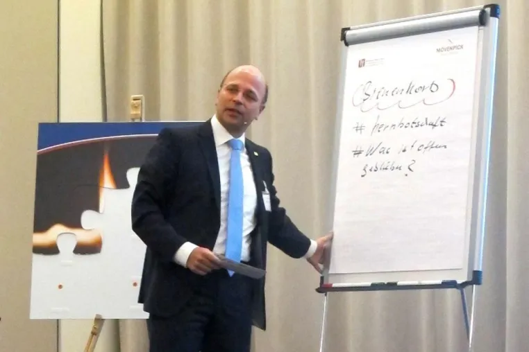 Terminhinweis: Mit Service Excellence Kunden begeistern - Lean in administrativen Bereichen Bild: Terminhinweis: Mit Service Excellence Kunden begeistern - Lean in administrativen Bereichen