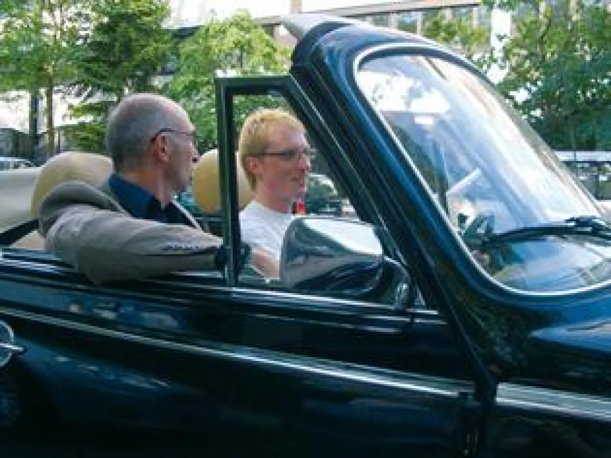 Eine Fahrgemeinschaft ins Büro ist nicht nur umweltfreundlich, sondern auch gut fürs Betriebsklima