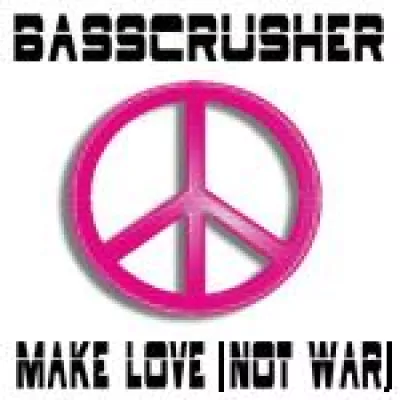 Bild: Basscrusher ist mit seiner aktuellen Maxi-Single “Make Love (Not War)” wieder am Start