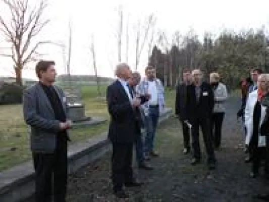 Regionalmarketing besuchte Kondrauer - „Marketing vor Ort“ beim Getränkehersteller aus Waldsassen Bild: Regionalmarketing besuchte Kondrauer - „Marketing vor Ort“ beim Getränkehersteller aus Waldsassen