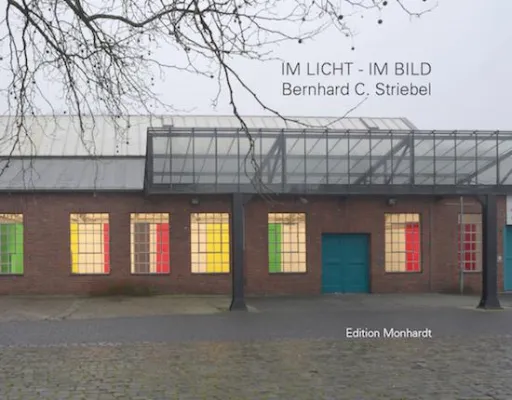 Bild: The Beauty and the Book Award 2017 geht an "IM LICHT - IM BILD" von Bernhard C. Striebel