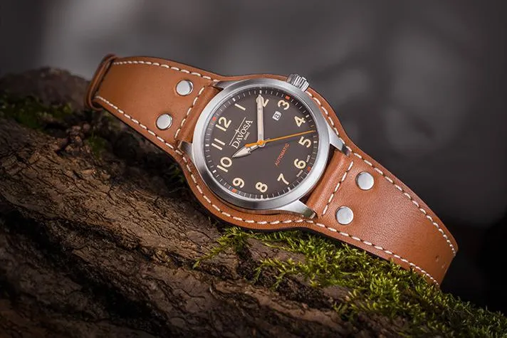 Bild: Die DAVOSA Axis Automatic trägt ihren Namen zu Recht