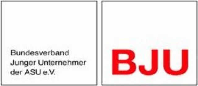 Bild: Unternehmer im Klassenzimmer / Bundesverband Junger Unternehmer macht Schule