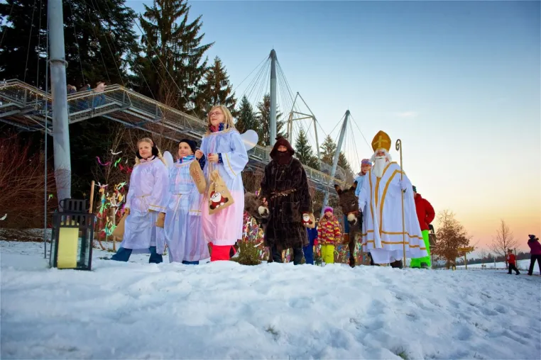 Bild: Waldweihnacht im skywalk allgäu - Advent-Highlight für die ganze Familie
