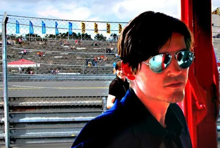 Bild: Interview mit Fitz van Thom bei der DTM zu seinem neuen Projekt