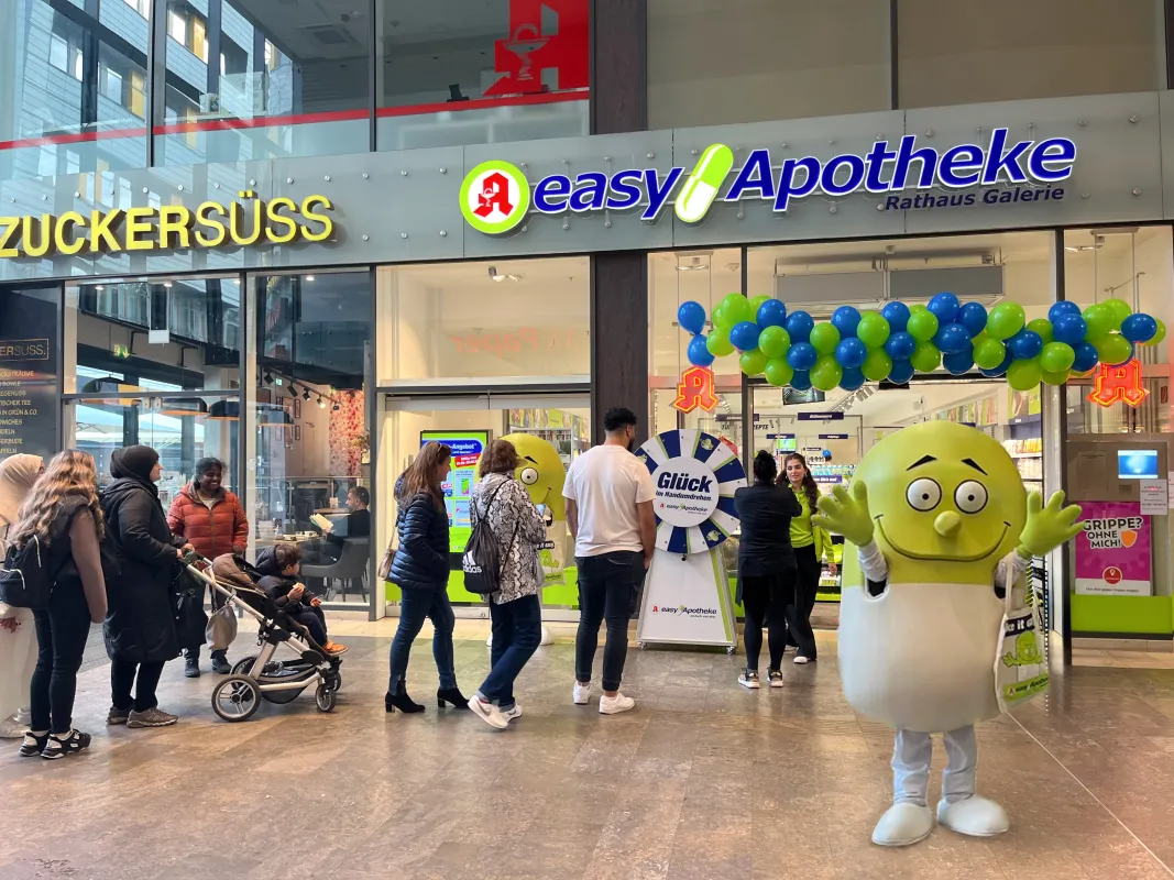 Die easyApotheke in der Rathaus-Galerie Essen hat offiziell ihre Türen geöffnet.