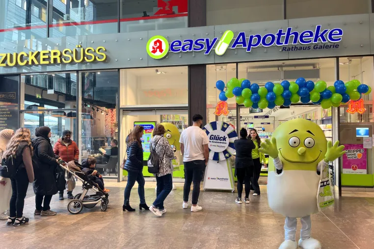 Bild: easyApotheke feiert erfolgreiche Neueröffnung in Essen
