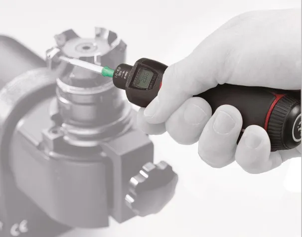 Egal ob „Popeye oder Olivia“ die Schraube anzieht Bild: Egal ob „Popeye oder Olivia“ die Schraube anzieht