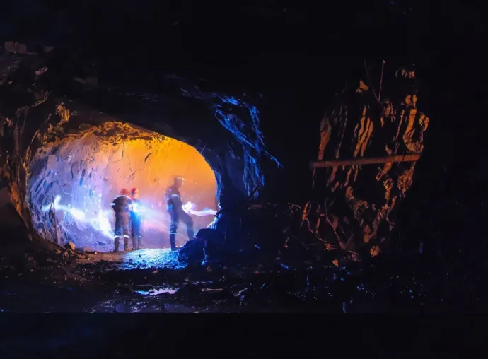 Bild: Blue Lagoon: Verarbeitung des hochgradigen Golderzes hat begonnen!