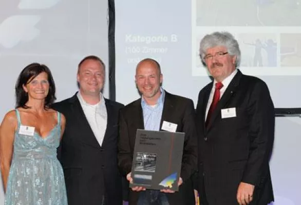 Bild: Platz 3 für das Bio-Seehotel Zeulenroda beim Grand Prix 2009 der "Ausgewählten Tagungshotels zum Wohlfühlen"