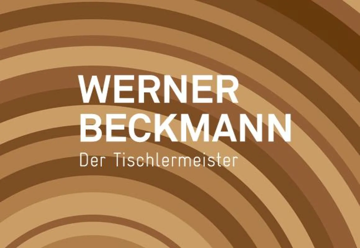 Die Jahresringe eines Baumes wurden optisch im Erscheinungsbild aufgegriffen