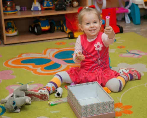 Bild: 33.000 Weihnachtsgeschenke für arme Kinder in Osteuropa