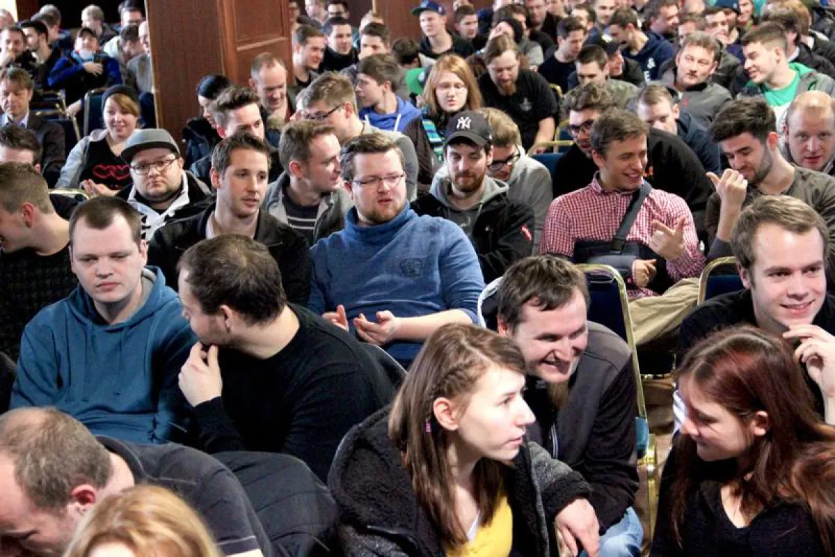 Fühlen sich bei den Eckert Schulen rundum hervorragend betreut, gefordert und gefördert: Über 2.500