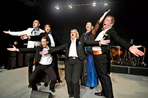 Bild: Scharlatan theater veranstaltet 1. Hausmesse 2009