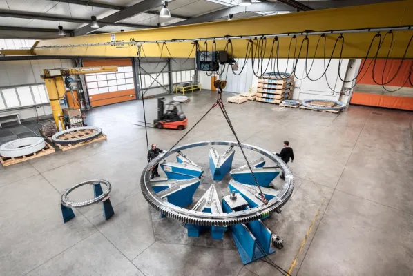 Bild: Großwälzlagerspezialist IMO setzt für IT-Helpdesk und Software Asset Management auf DeskCenter