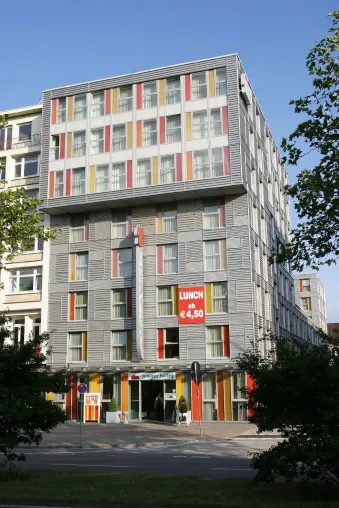 Bild: Junges Hotel des CVJM Hamburg feiert 5 Jähriges