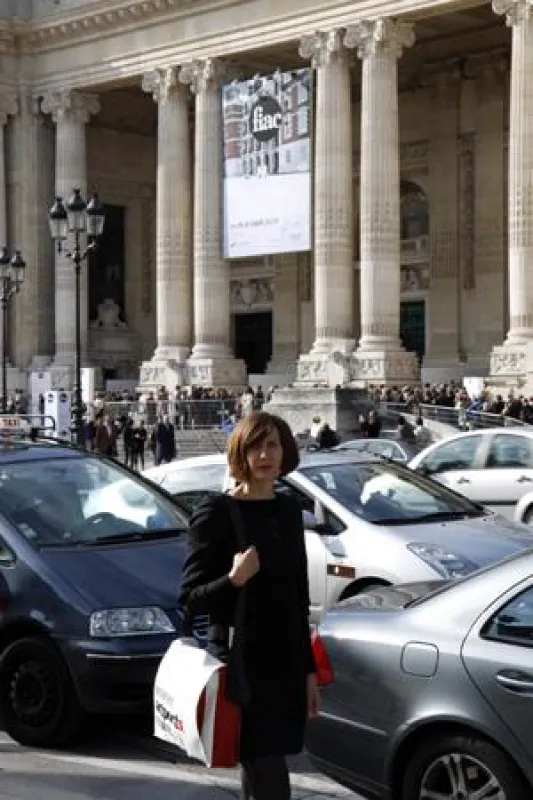 Foto: Bettina Wohlwend, CEO von artports.com auf der fiac Paris 2009 (© ONUK)