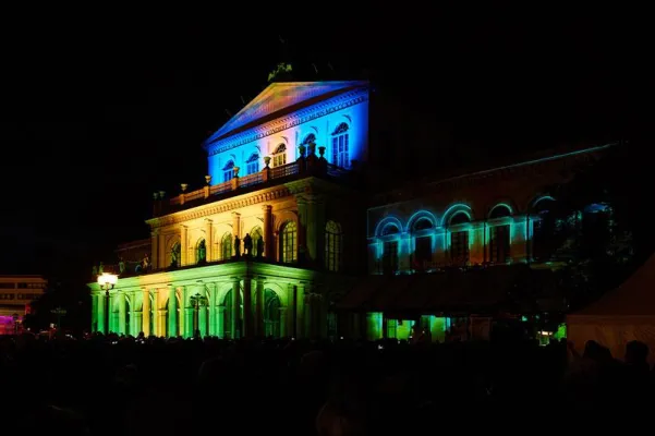 Bild: Paladin setzen 125-Jahr-Feier der ÜSTRA in Szene