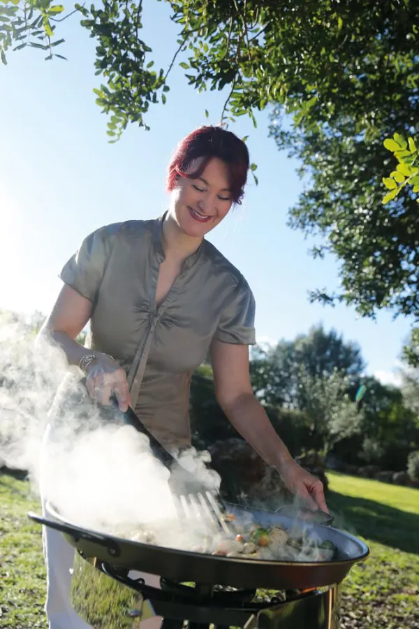 Die Paella-Sets aus dem Hause PAELLA WORLD International gibt es in unterschiedlichen Größen