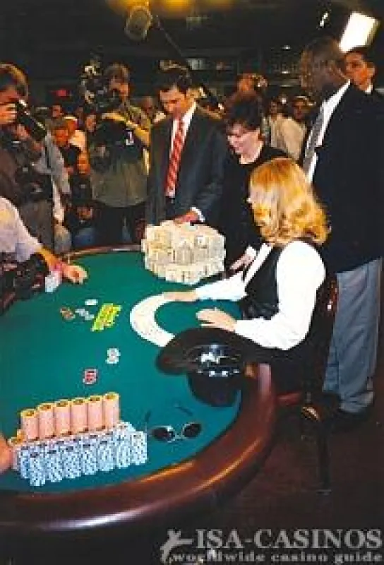 Betty und Benny Binions am Finaltisch der WSOP