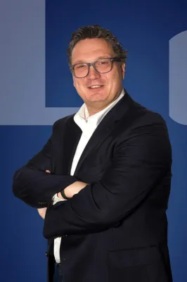 insglück verstärkt Kompetenz im Automotive-Segment Bild: insglück verstärkt Kompetenz im Automotive-Segment