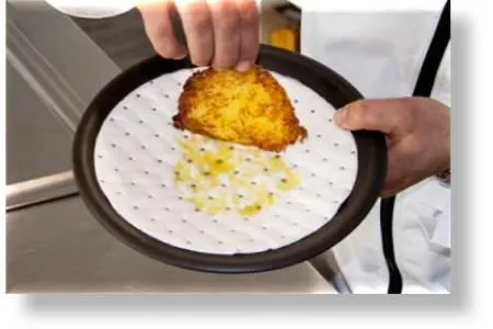 Bild: Kalorienarm kochen: Darum gehört das Fett ins Vlies und nicht auf die Hüften
