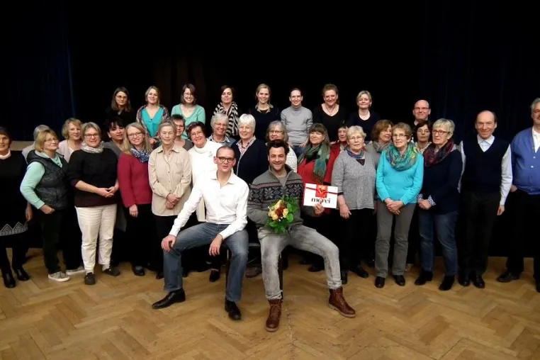 Luther-Darsteller Frank Winkels besucht Projektchor-Probe Bild: Luther-Darsteller Frank Winkels besucht Projektchor-Probe