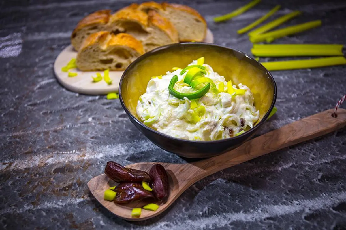 Landgemachtes Dattel-Lauch-Aufstrich ? ©Landgemachtes / Fotograf: S. Knösel