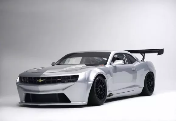 Bild: CAMARO GT – ein neuer Rennwagen mit Power